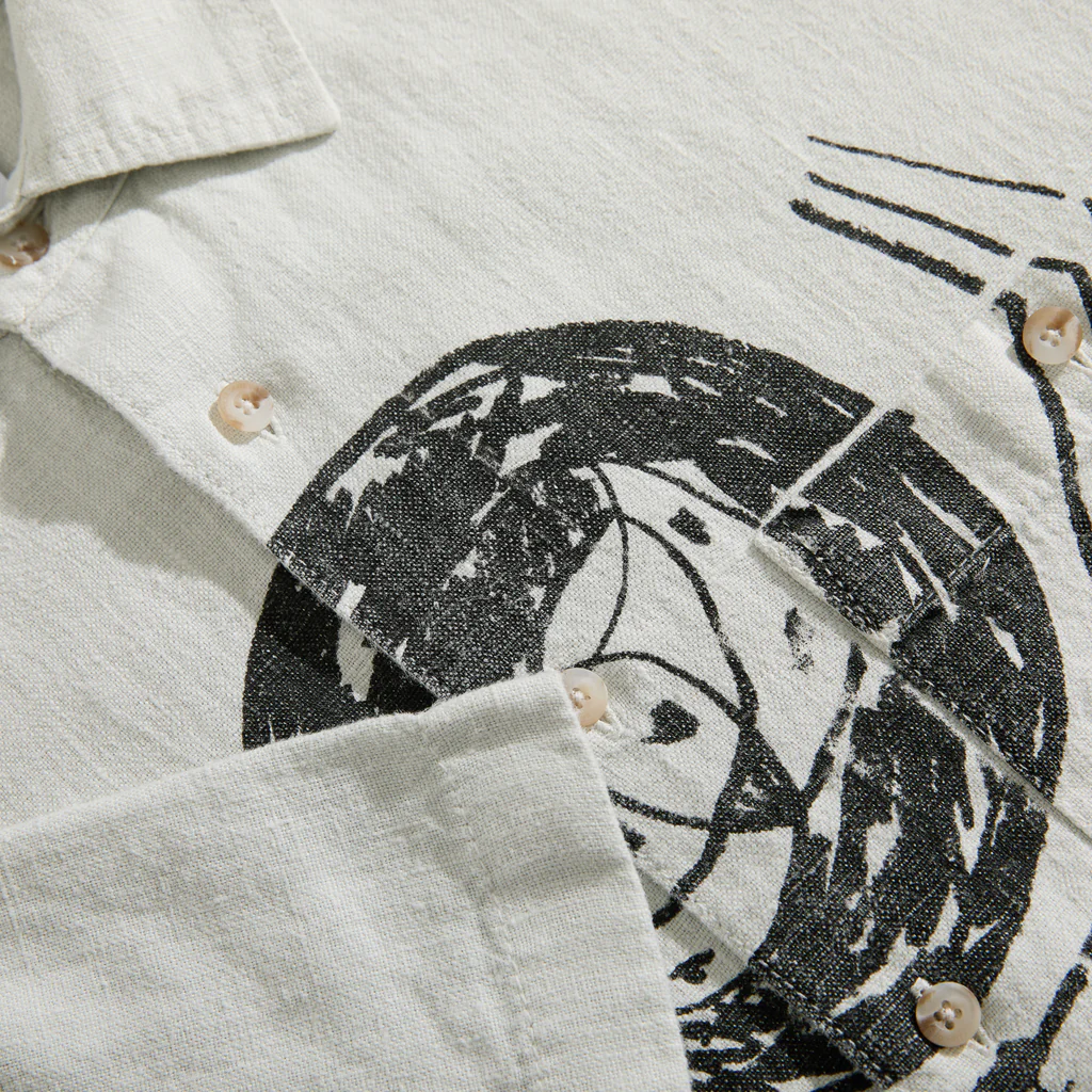Polar Tom Shirt (Ice Grey) detail